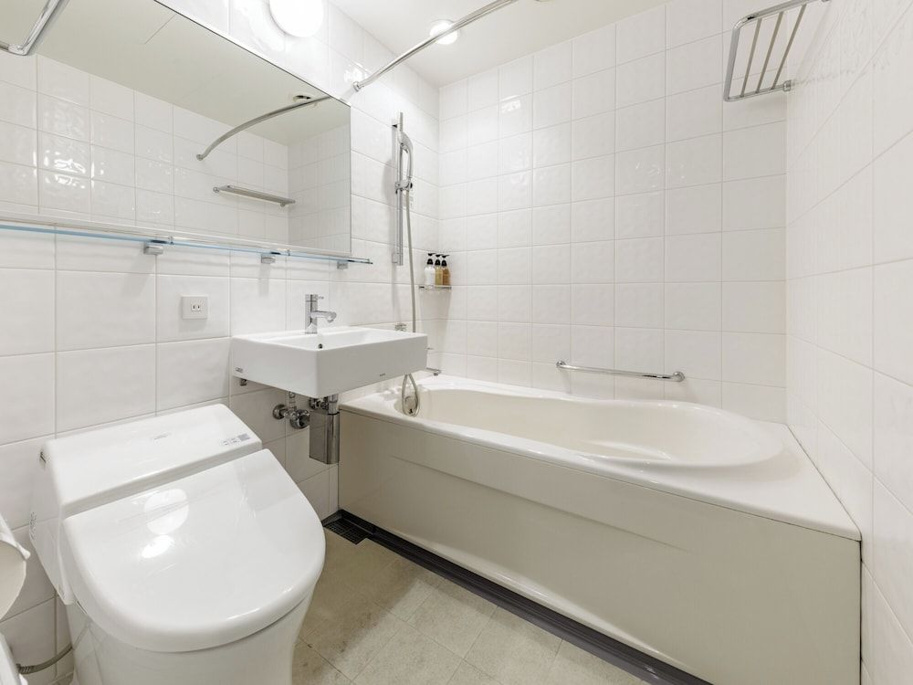 Solaria Nishitetsu Hotel Ginza Double Room, Smoking 4