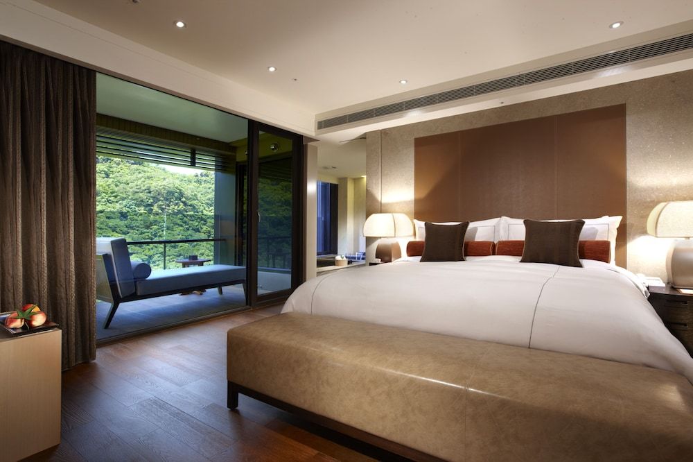 undefined Grand View Resort Beitou 9