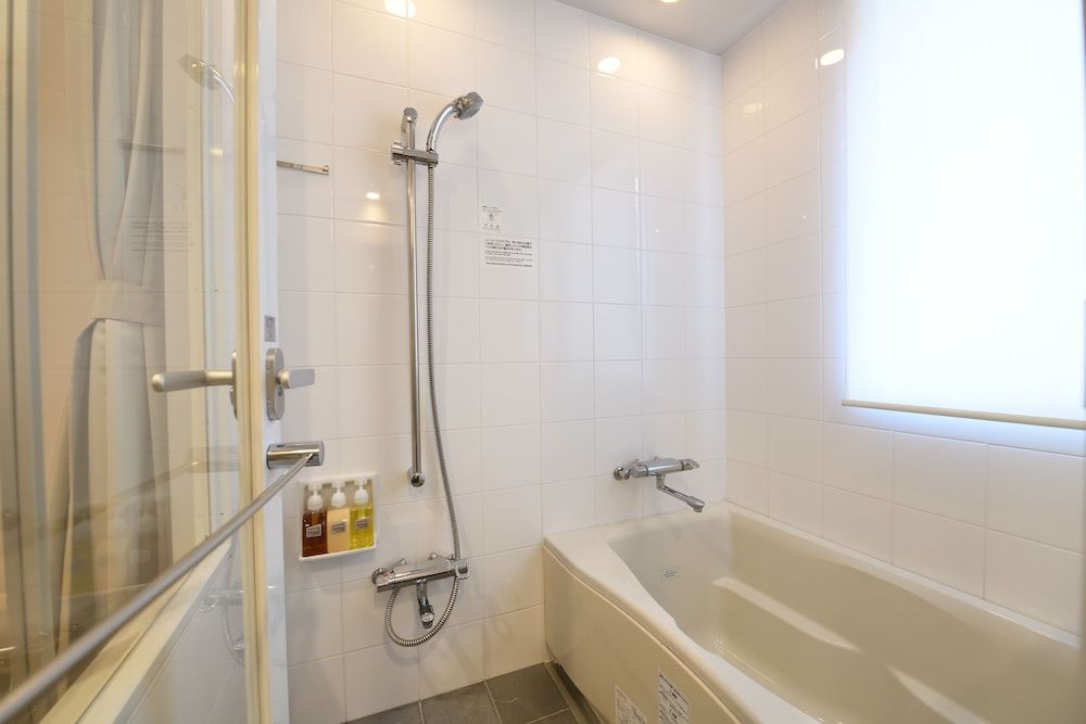 Nishitetsu Inn Kamata Single Room, Non Smoking (No Bath Tub)(14 Nights Stay Plan) 4