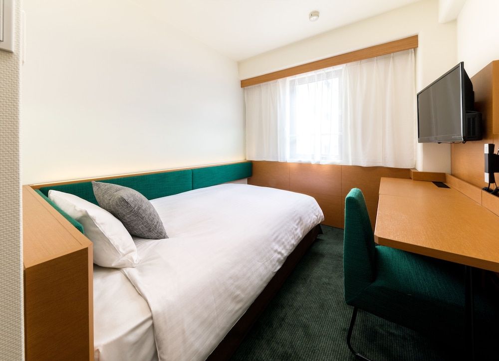 Nishitetsu Inn Nihonbashi Semi Double Room, Non Smoking