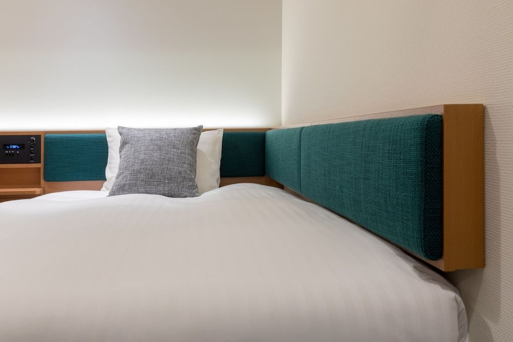 Nishitetsu Inn Nihonbashi Semi Double Room, Non Smoking 2