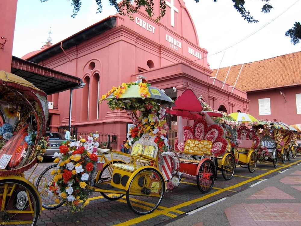 undefined Hallmark Express Hotel 6