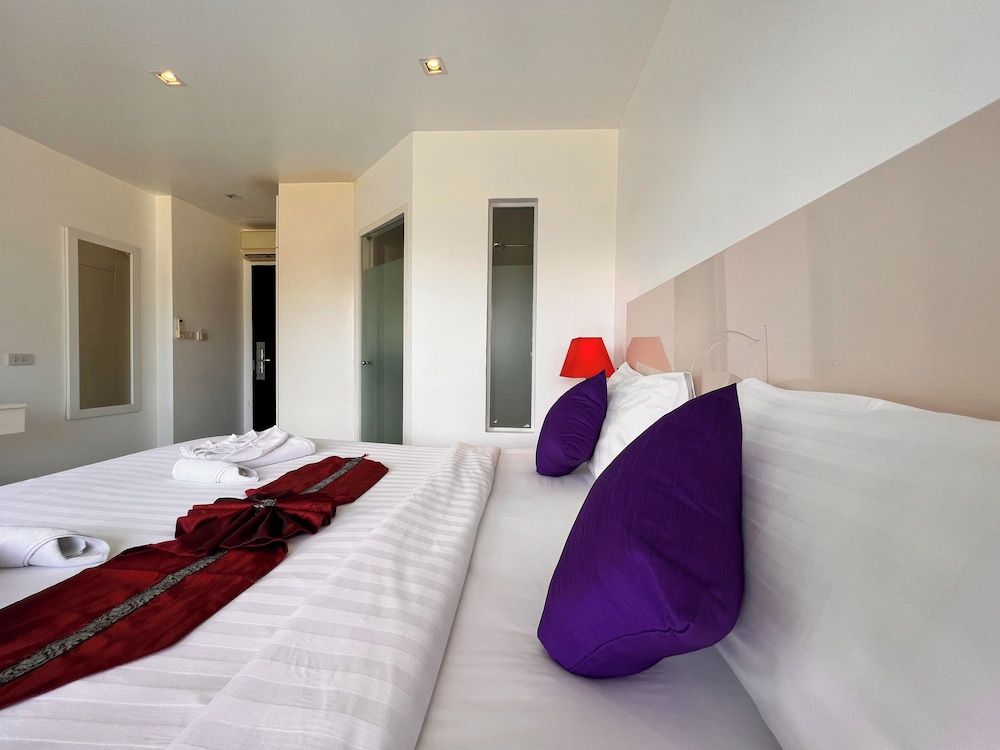 undefined Grand Sunset Hotel Phuket 4