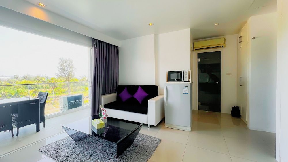 undefined Grand Sunset Hotel Phuket 2