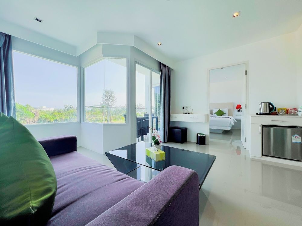 undefined Grand Sunset Hotel Phuket 3