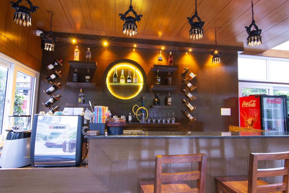 undefined Lake Star 4