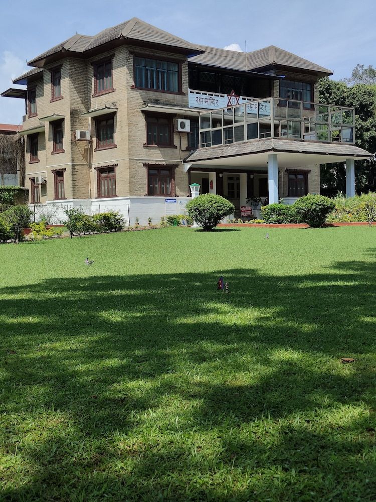 undefined Lake Star 8