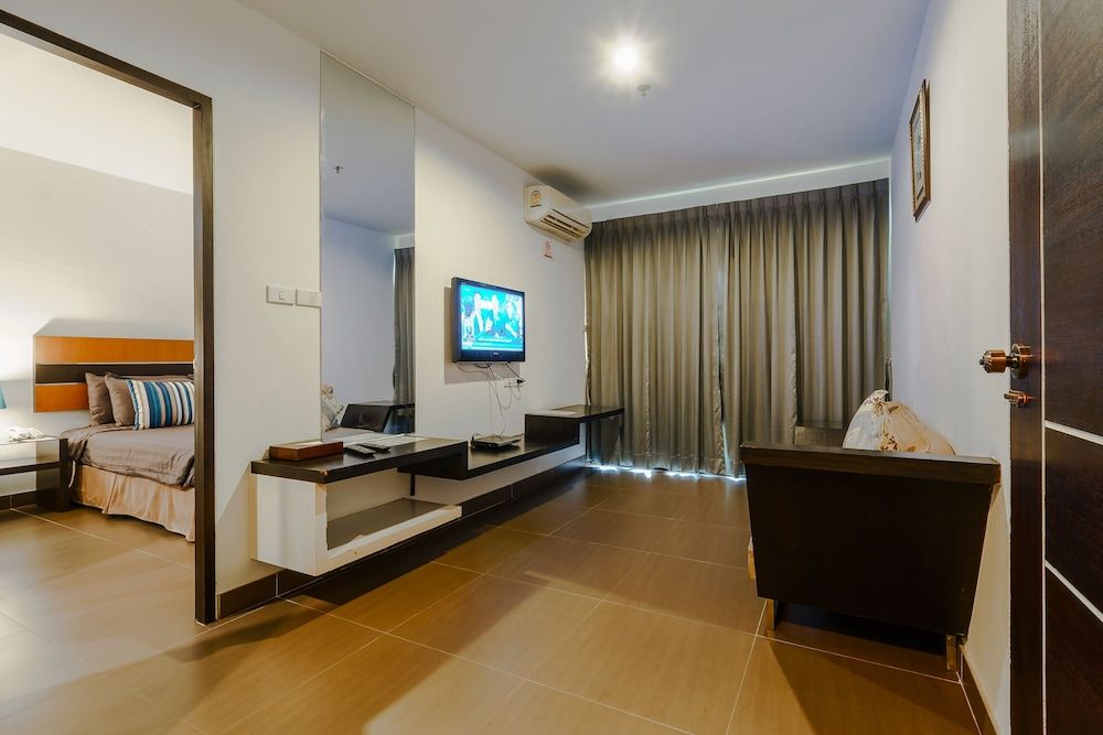 undefined Vogue Pattaya Hotel 10