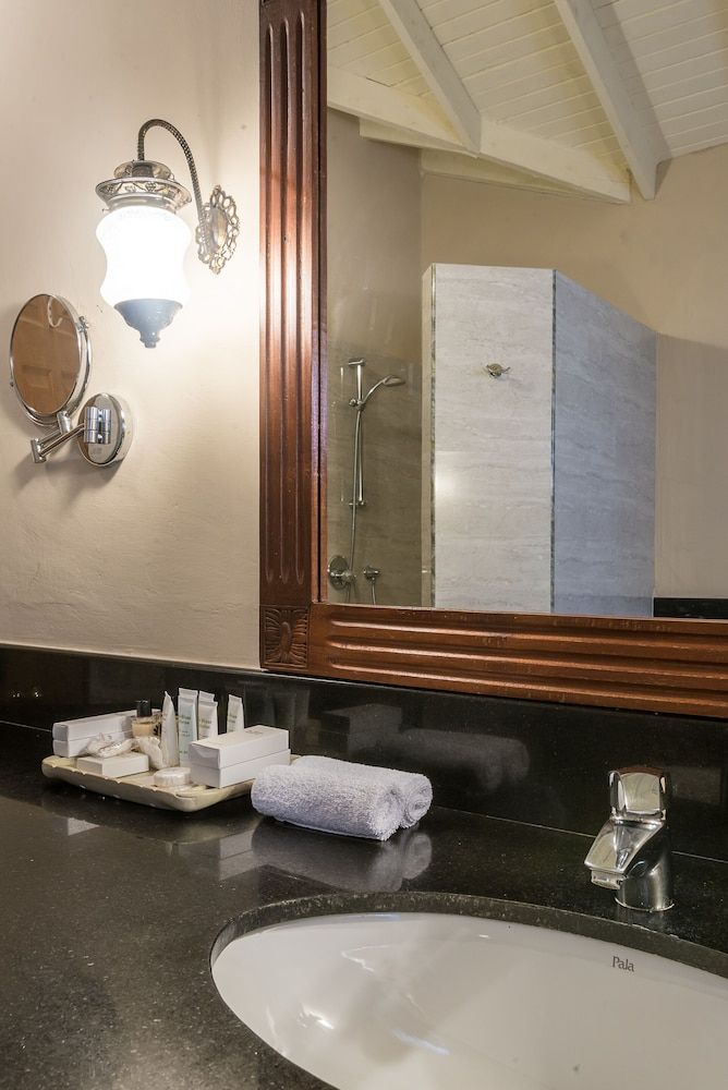 Ocean Beach Resort & Spa Superior Room 6