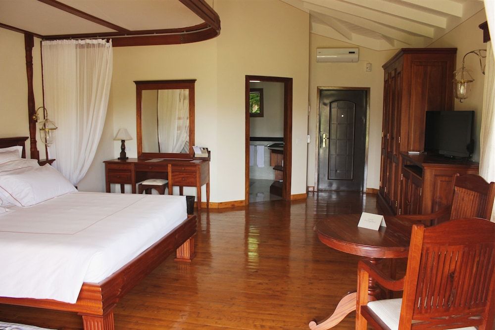 Ocean Beach Resort & Spa Superior Room 4