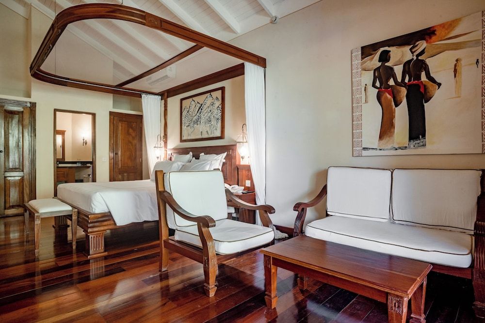 Ocean Beach Resort & Spa Suite 2