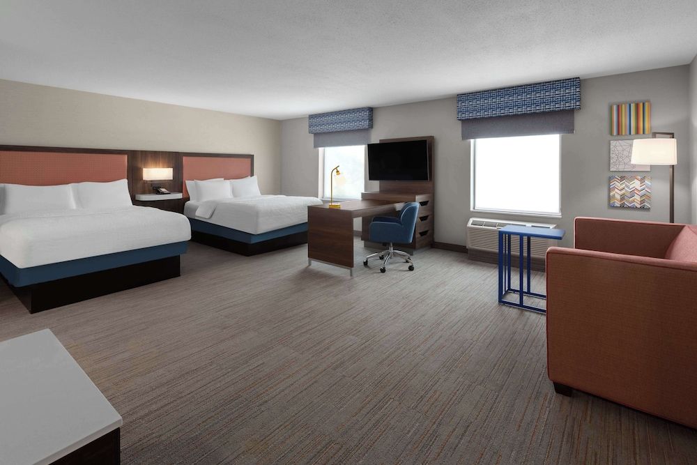 Two queens studio suite