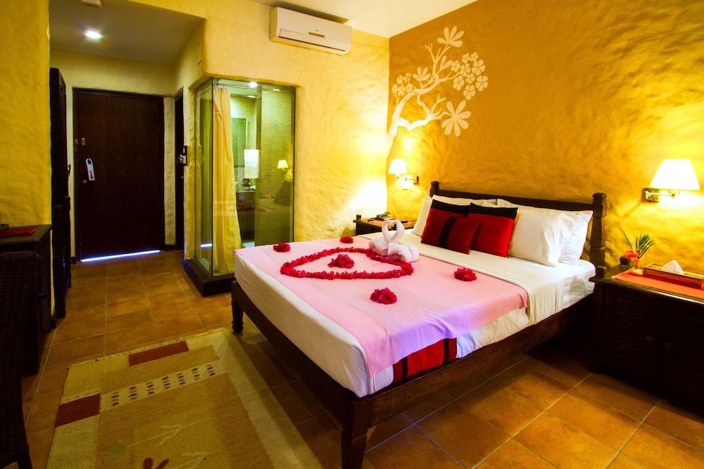 Temple Tree Resort and Spa, Pokhara Deluxe Room with Balcony 2