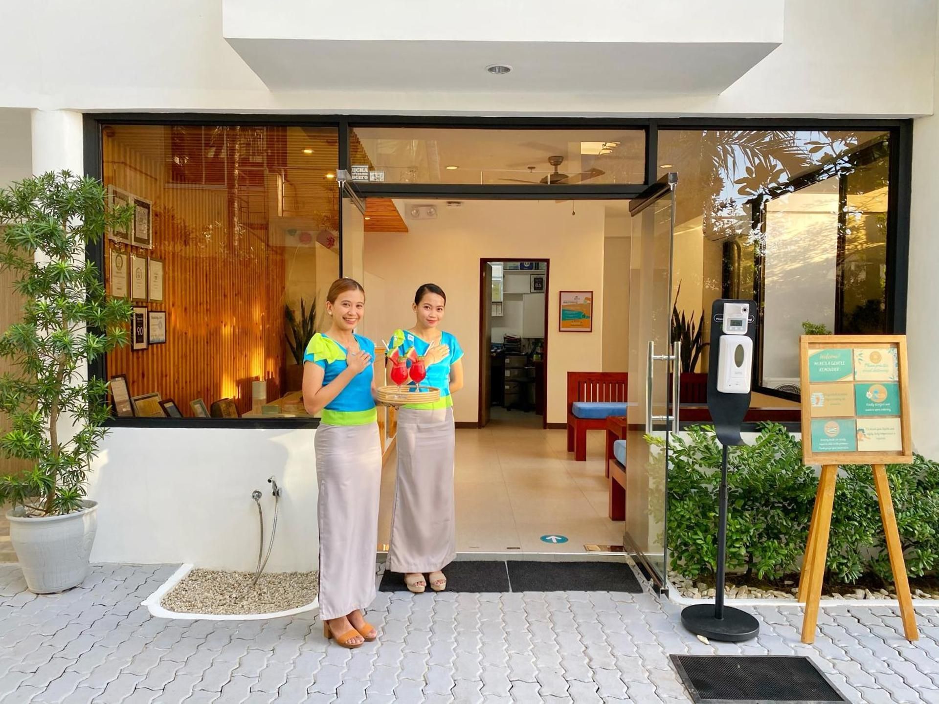 undefined Jony's Beach Resort 10