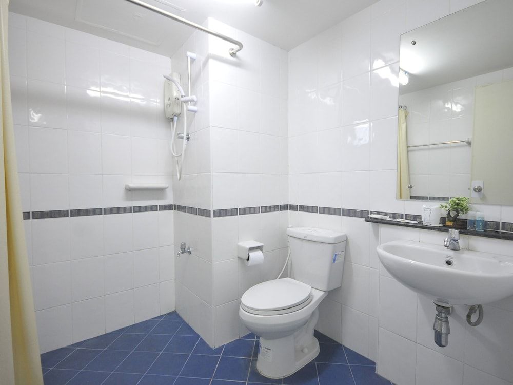 P Park Residence Charansanitwong Superior Double Room 6