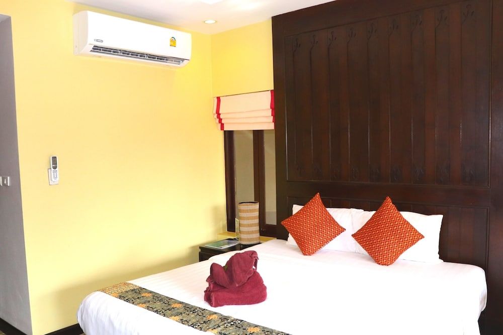 Chaweng Garden Beach Resort Superior Double (Pool View) 2