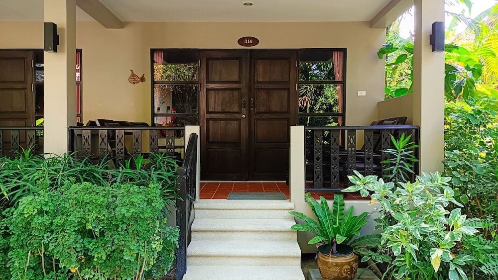 undefined Chaweng Garden Beach Resort 5