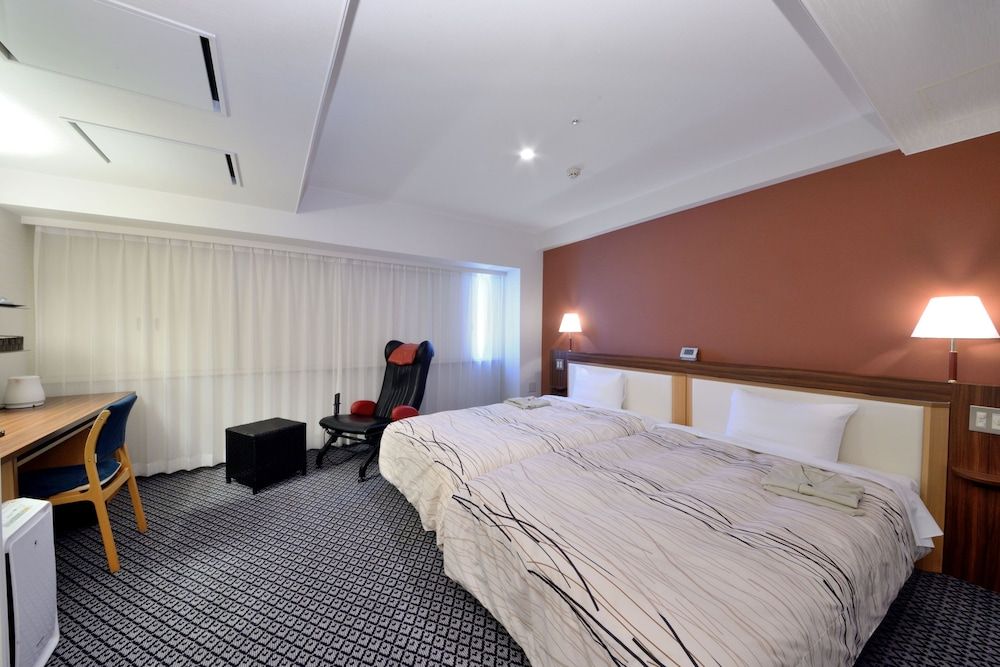 Kanazawa Manten Hotel Ekimae Deluxe Twin Room(21 sqm), 2 Twin Beds with Massage Chair, Non Smoking