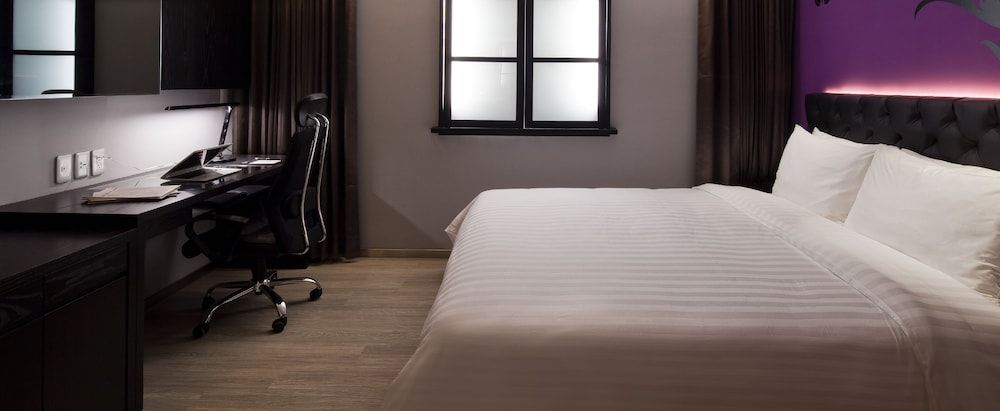undefined FX Hotel Taipei Nanjing East Road Branch 7