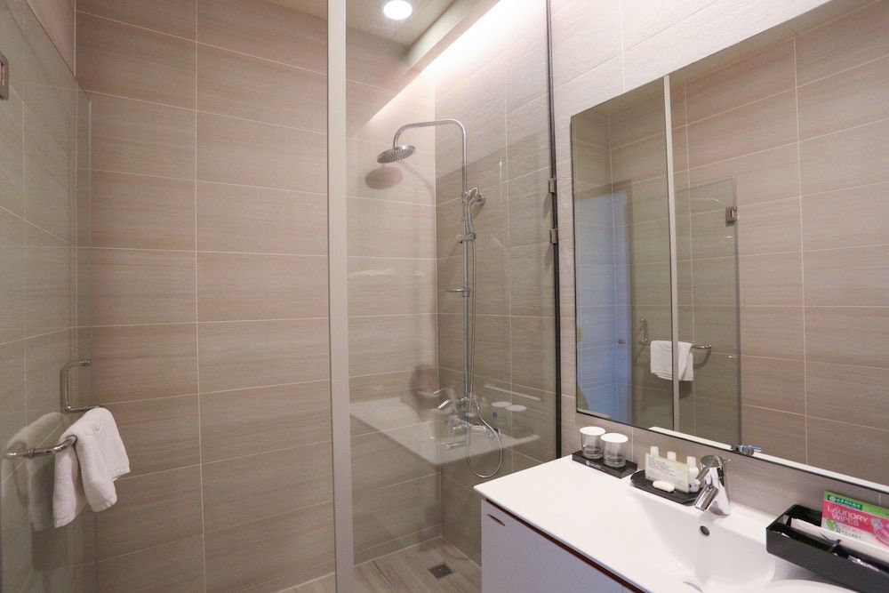 Shandori Hotel Double Room 2