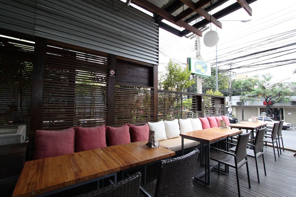 undefined Baiyoke Ciao Hotel 7