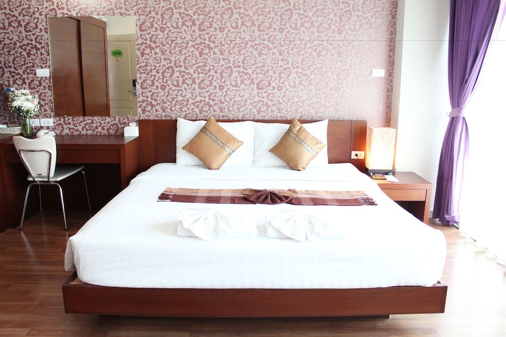 undefined Baiyoke Ciao Hotel 8