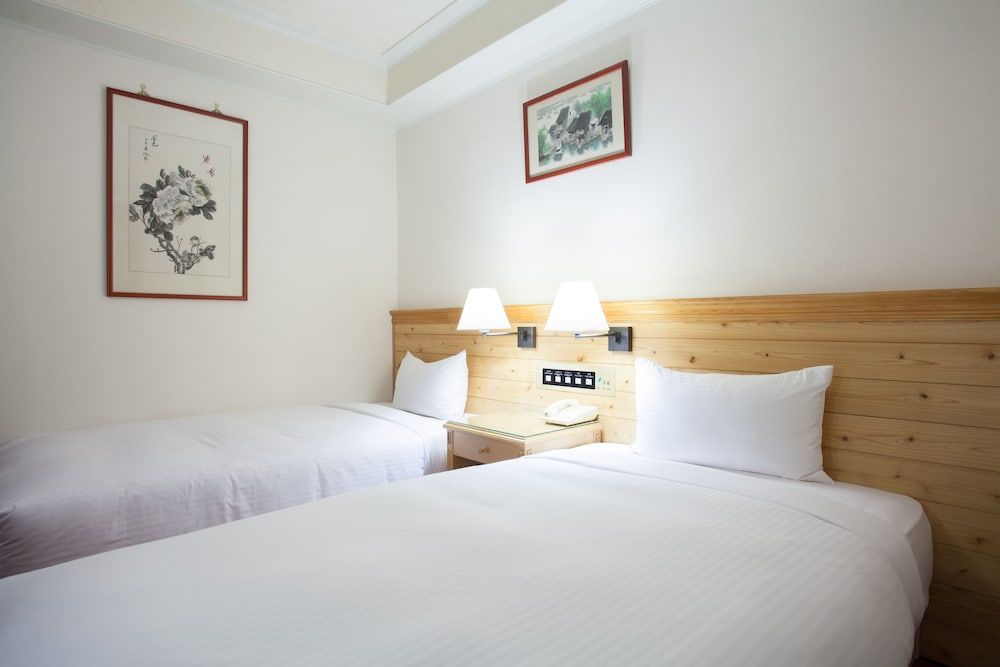 Room - 2 Twin