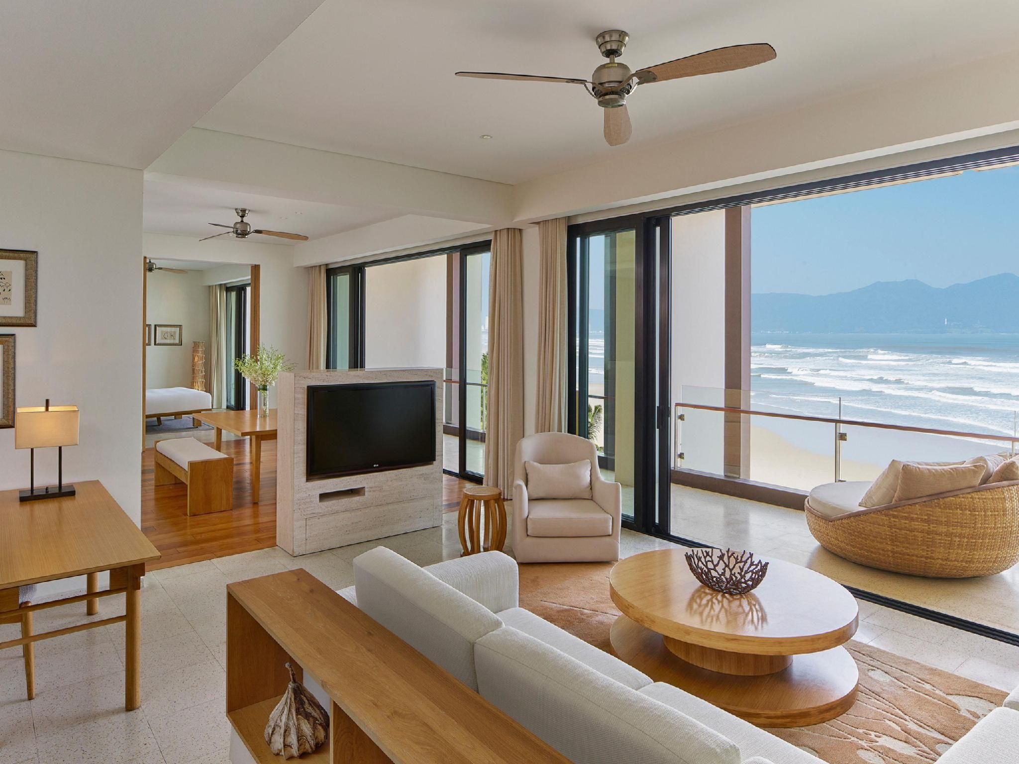 Regency Executive Suite