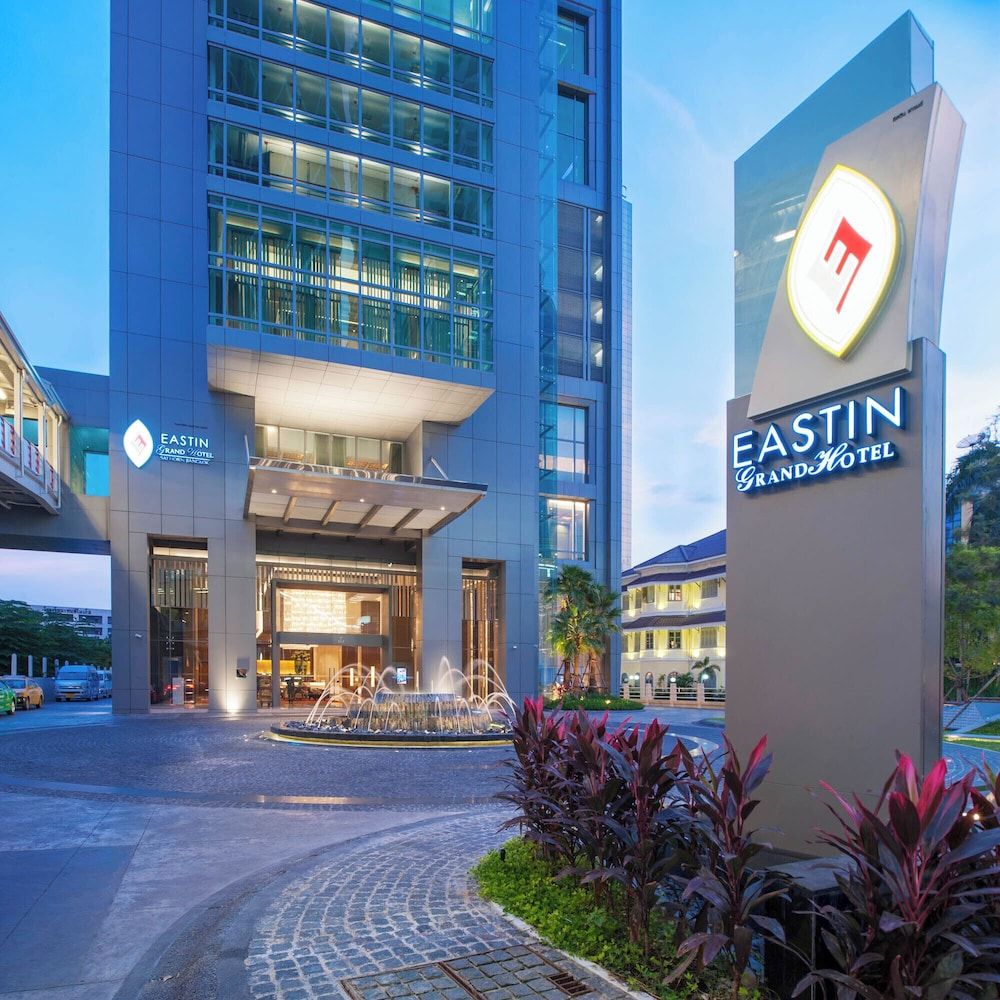 undefined Eastin Grand Hotel Sathorn Bangkok 2