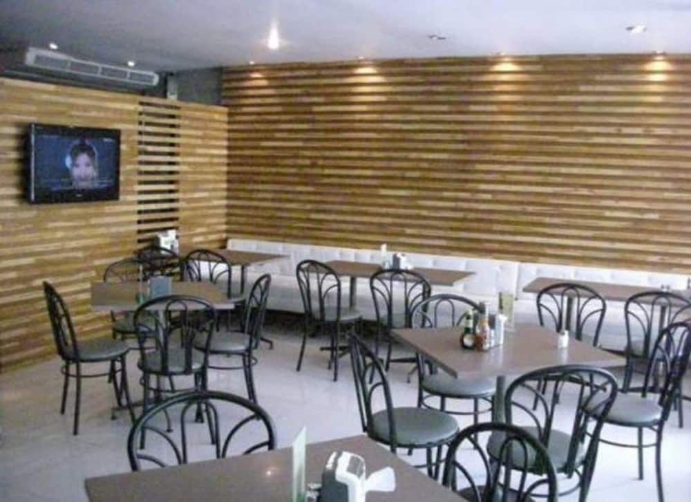 undefined Suriwongse Hotel 2