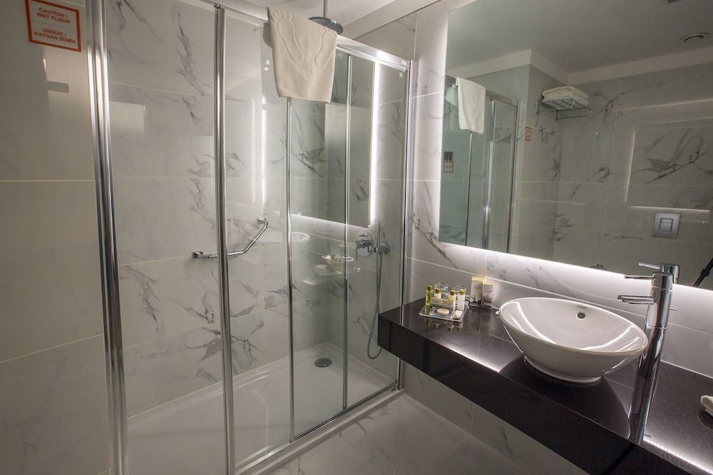 Innova Sultanahmet Istanbul Economy Double or Twin Room 3