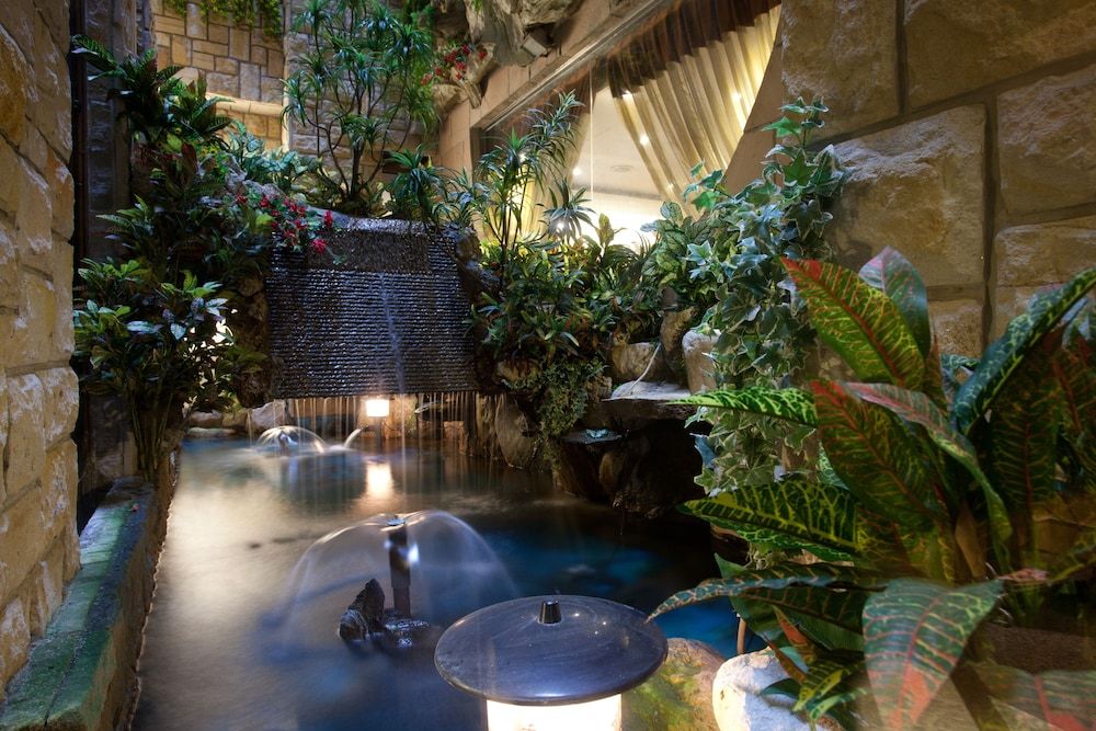 undefined Happiness Hotel 10