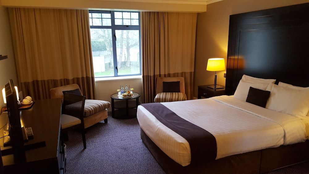 Double or Twin room Single Use