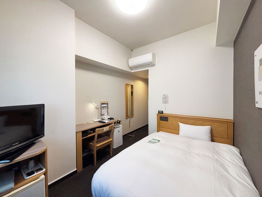 Single Room (smoking)