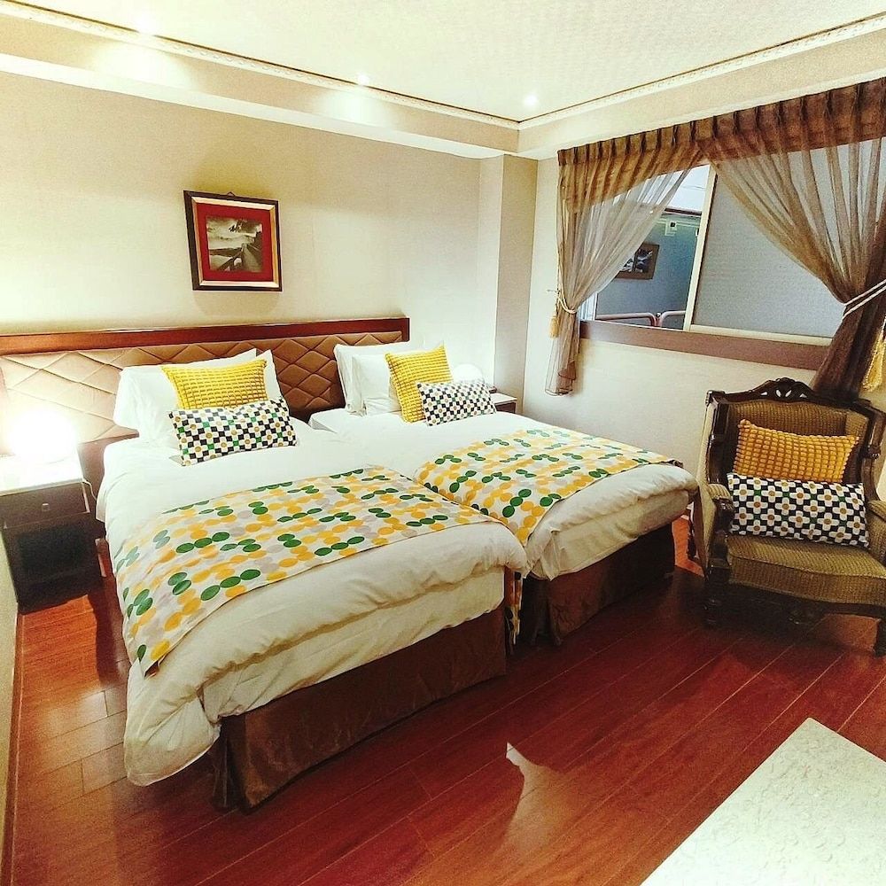 undefined Deja Vu Hotel 9