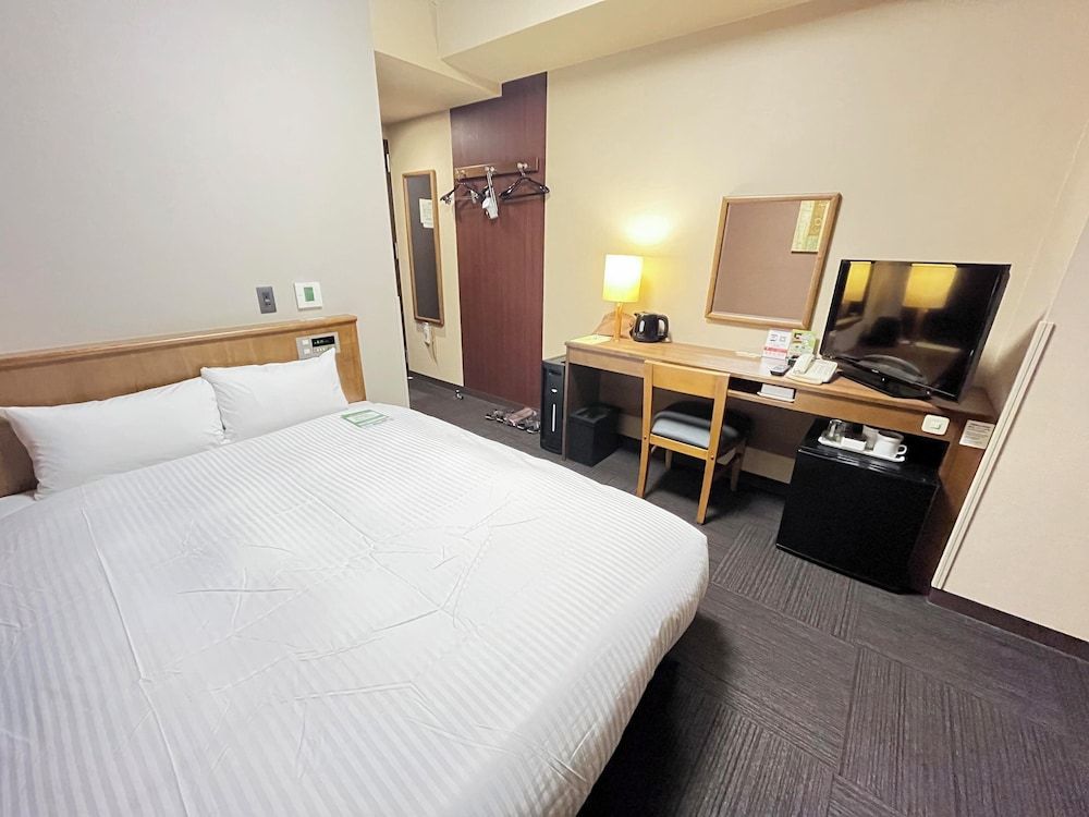 Economy Double Room, Smoking