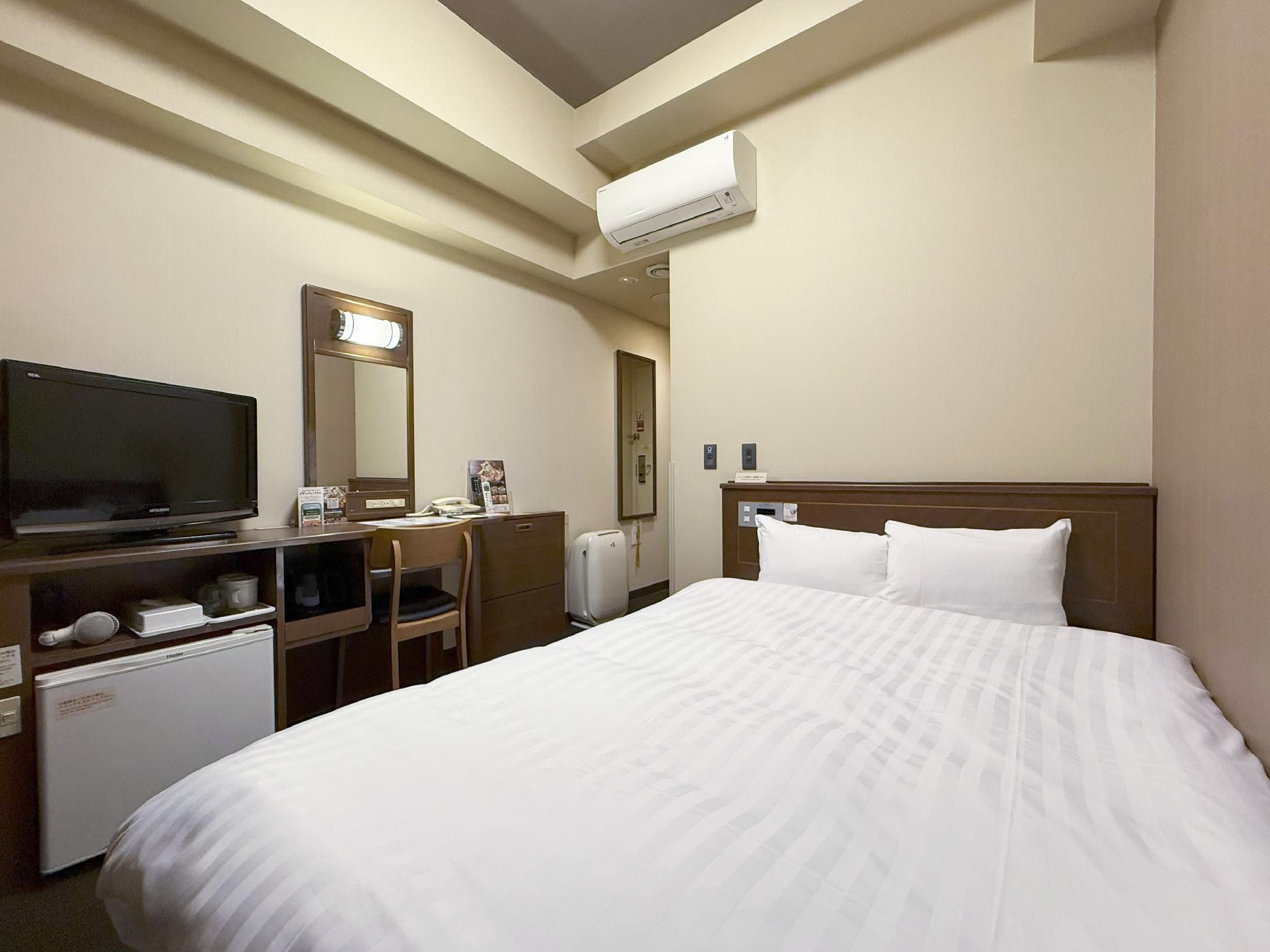 Semi Double Room - Smoking