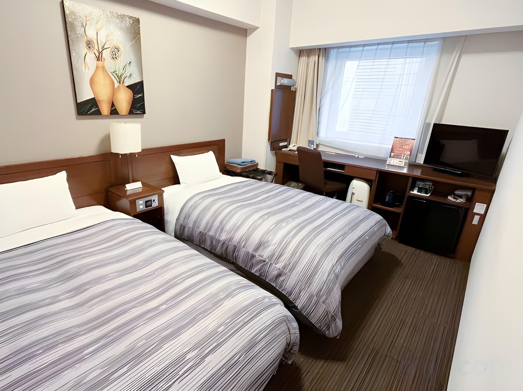 undefined Hotel Route Inn Sapporo Ekimae Kita-guchi 4