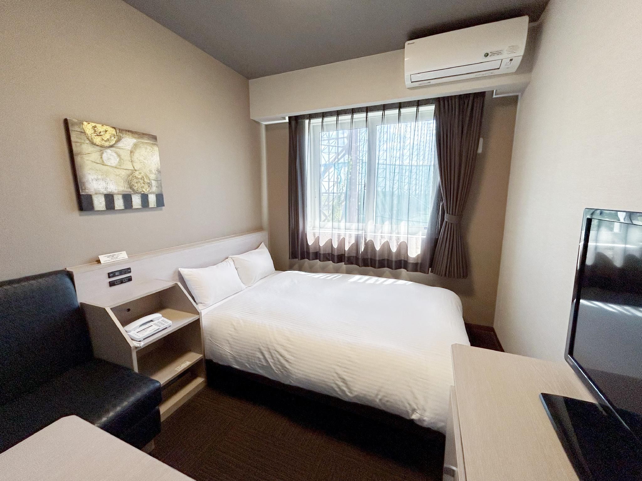 Annex Semi-Double Room - Non-Smoking