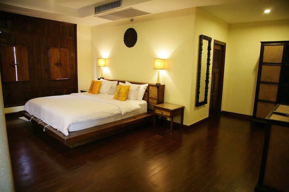 Evergreen Boutique Hua Hin