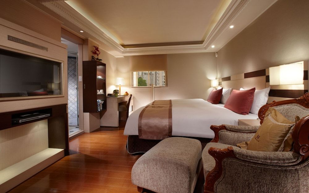 undefined Charming Castle Hotel