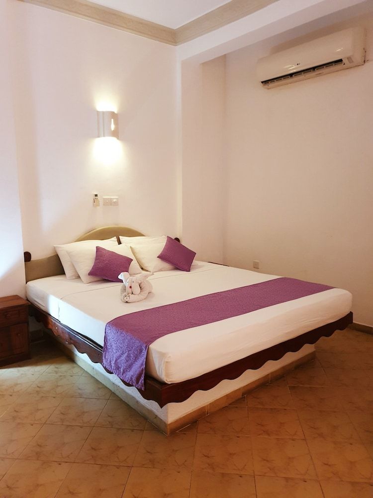 Oasey Beach Hotel Superior Room (Sea View) 3