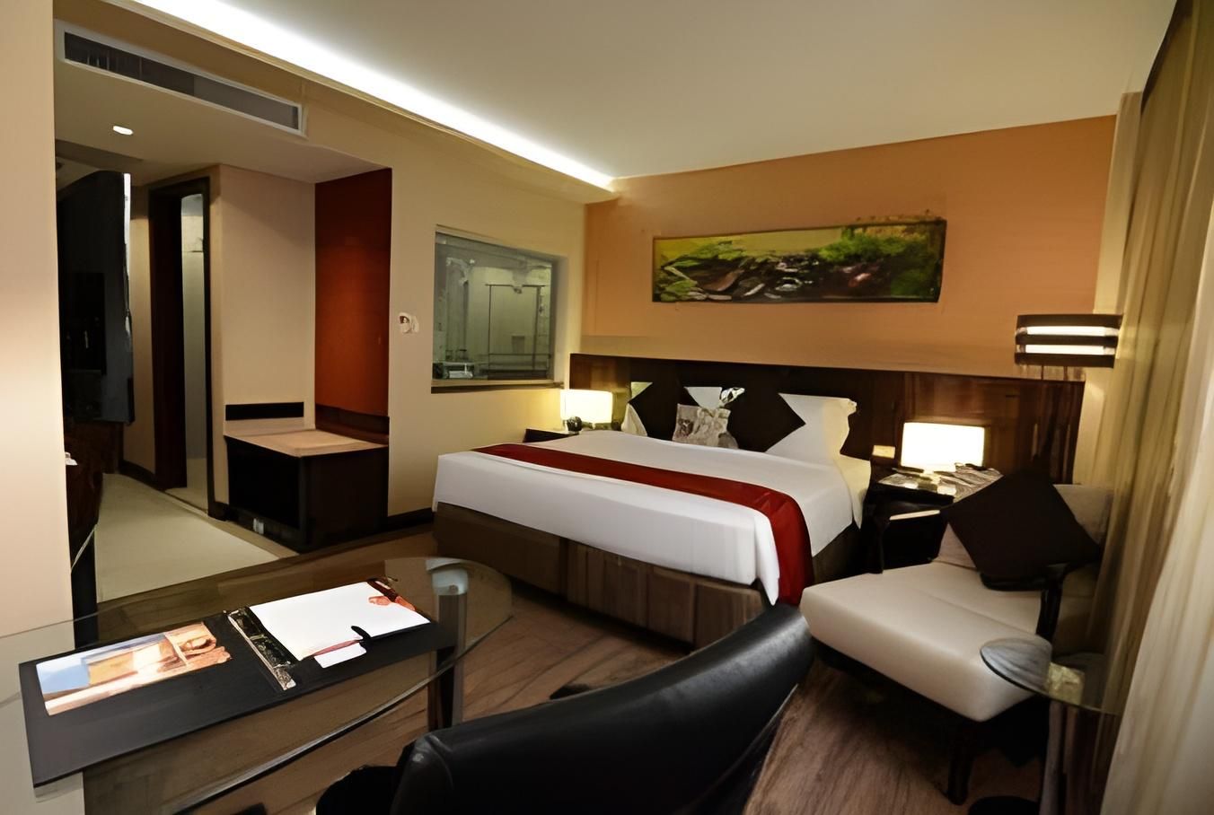 undefined Ramada by Wyndham Manila Central 4