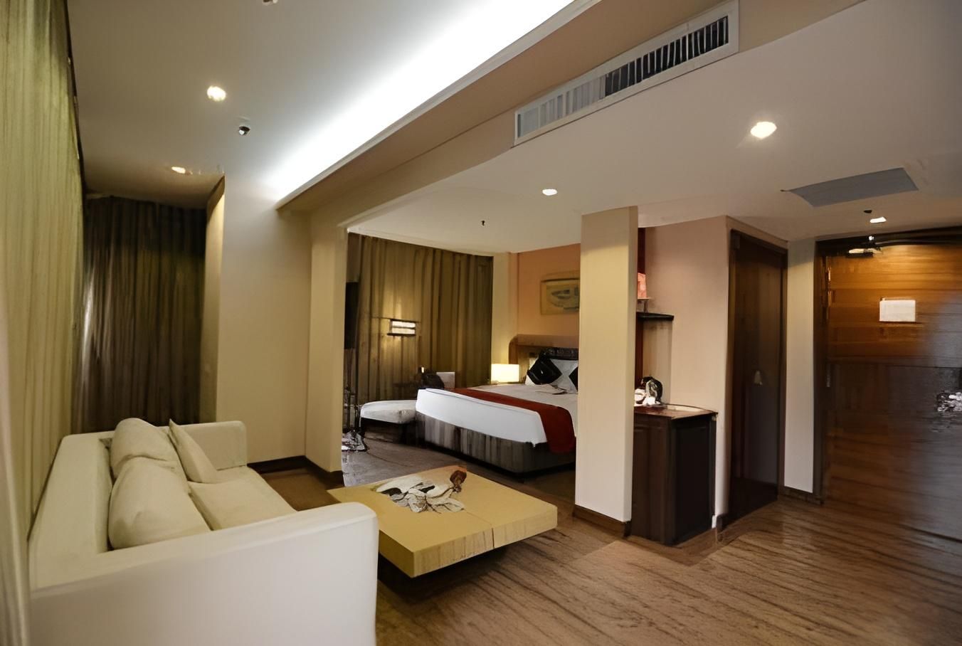 undefined Ramada by Wyndham Manila Central 6