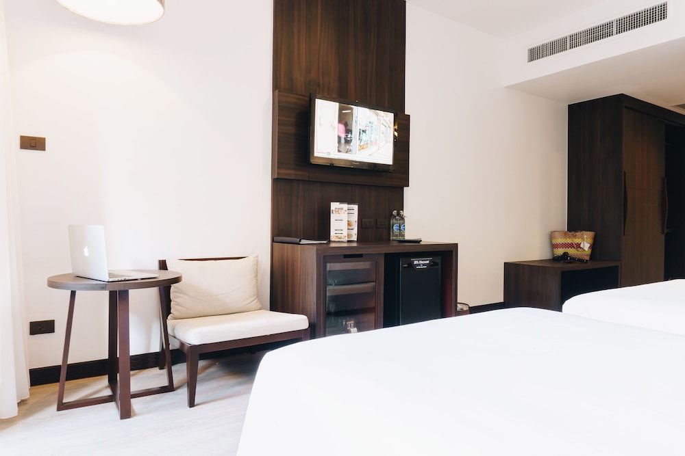 Deevana Plaza Krabi Deluxe Room 9