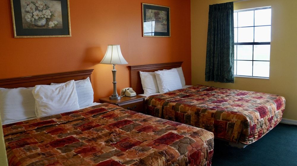 American Inn of Kinder Room, 2 Double Beds, Non Smoking 3