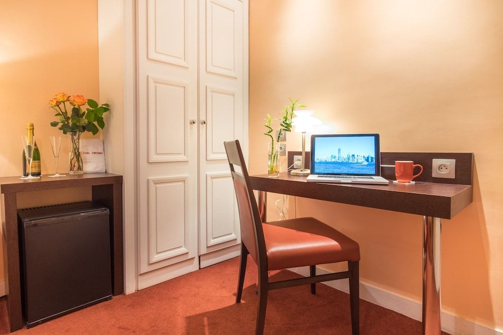 undefined Hotel Virgina 8