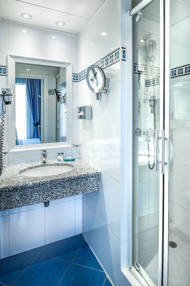 undefined Hotel Virgina 7