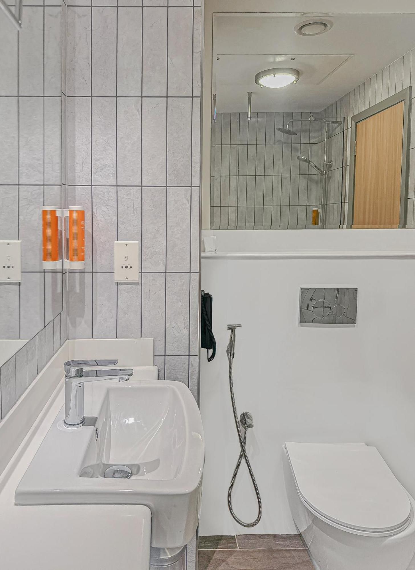 undefined Premier Inn Abu Dhabi Capital Centre 6