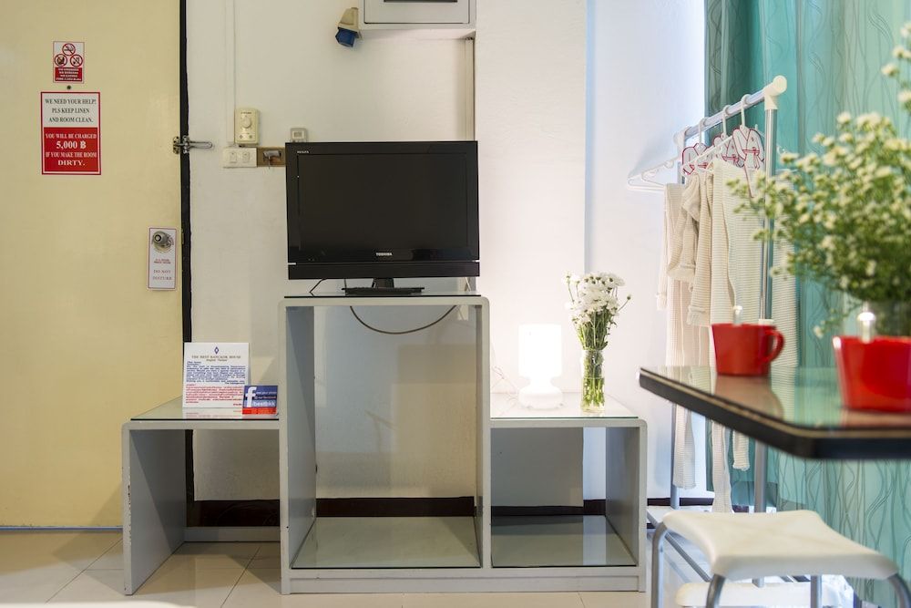 Prince House Deluxe Triple Room 14